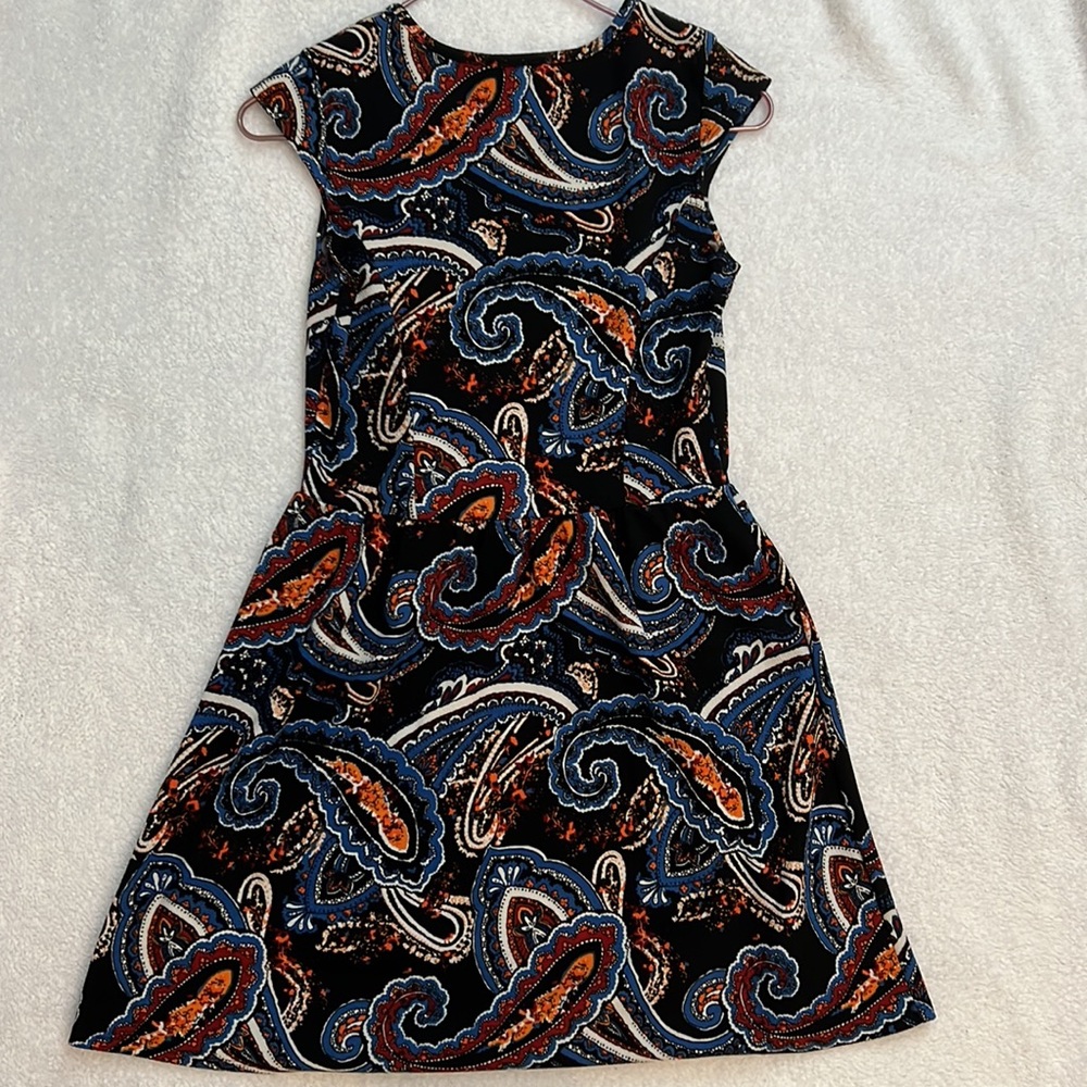 enough about me… size medium beautiful dress - Picture 5 of 7
